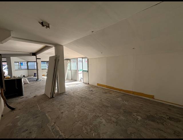 135M² RETAIL TO LET IN AUDAS ESTATE
